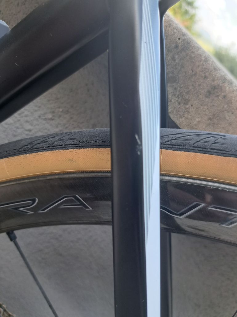BMC Roadmachine 02 TWO 2018 2018 Road & Gravel d'occasion — image 5 sur 31