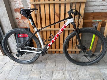 Brugt Trek Procaliber 9.7 2023 2023 MTB
