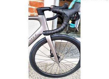 Gebrauchtes Scott Addict RC Team 2026 2026 Road & Gravel, Hellgrau — Bild 8 von 18