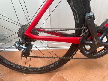 Tweedehands Canyon Aeroad CF SLX 8.0 2018 2018 Road & Gravel — afbeelding 3 van 11