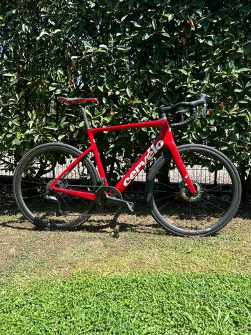Used Cervélo Caledonia-5 Ultegra Di2 2023 2023 Road & Gravel