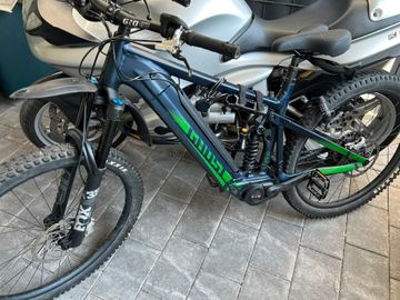 Käytetty Ghost E-Riot EN Universal 2022 2022 MTB