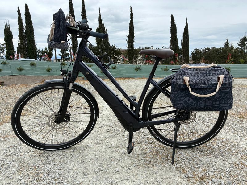 Tweedehands Specialized Turbo Como 5.0 700C – Low-Entry 2021 2021 Urban & Touring