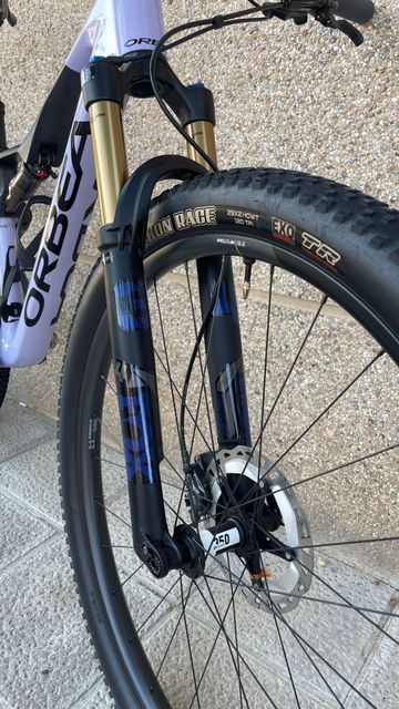 Gebrauchtes Orbea OIZ M-PRO 2025 2025 Mountainbike, Weiß — Bild 10 von 14