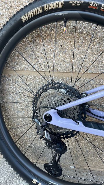 Gebrauchtes Orbea OIZ M-PRO 2025 2025 Mountainbike, Weiß — Bild 11 von 14