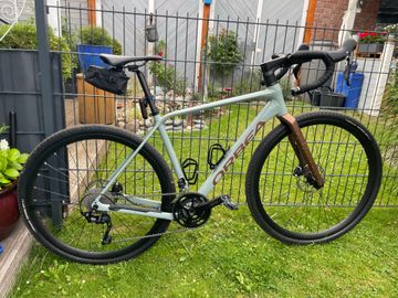 Orbea TERRA H40 2024 2024 Road & Gravel usato, Blu — immagine 1 di 14