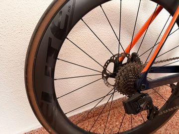 Used Orbea ORCA M20TEAM 2022 2022 Road & Gravel, Blue — image 10 of 11
