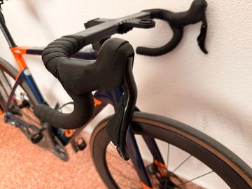 Used Orbea ORCA M20TEAM 2022 2022 Road & Gravel, Blue — image 5 of 11
