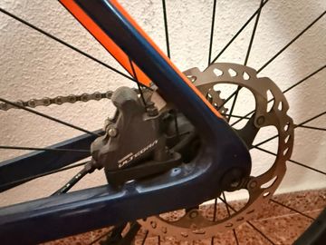 Used Orbea ORCA M20TEAM 2022 2022 Road & Gravel, Blue — image 9 of 11