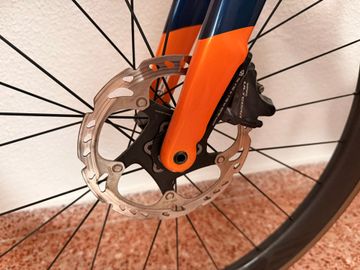Used Orbea ORCA M20TEAM 2022 2022 Road & Gravel, Blue — image 8 of 11