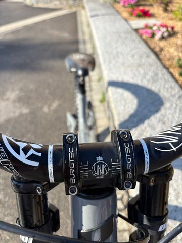 Použité Propain Spindrift Shimano Deore XT 2022 Mountainbike — obrázek 12 z 12