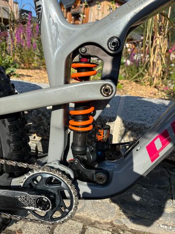 Použité Propain Spindrift Shimano Deore XT 2022 Mountainbike — obrázek 4 z 12