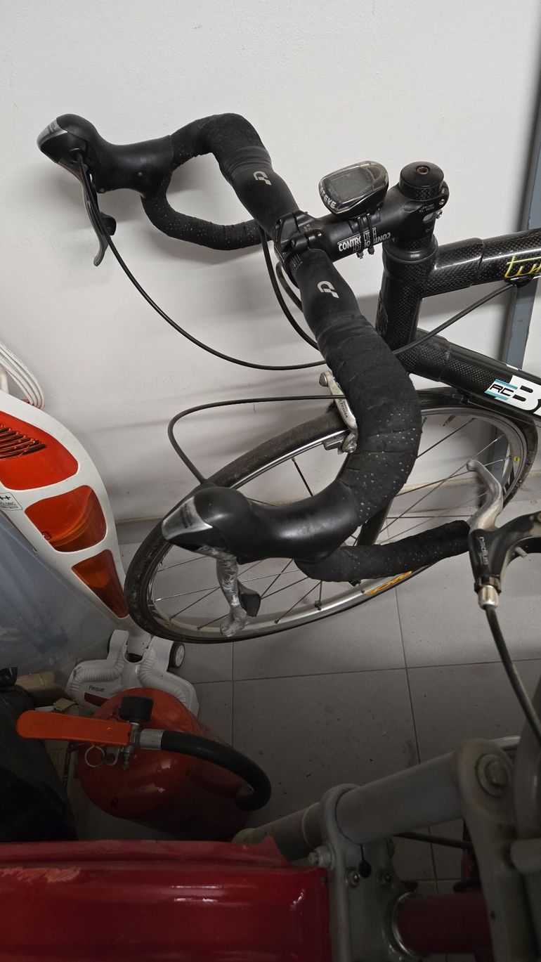Used Bianchi 928 Shimano Ultegra 2008 Road & Gravel, Black — image 3 of 3