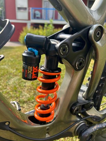 Tweedehands Pivot FIREBIRD Pro X01 2024 2024 Mountainbike — afbeelding 19 van 26