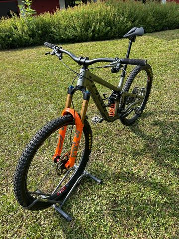 Tweedehands Pivot FIREBIRD Pro X01 2024 2024 Mountainbike — afbeelding 3 van 26