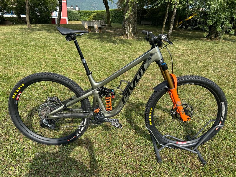Used Pivot FIREBIRD Pro X01 2024 2024 MTB