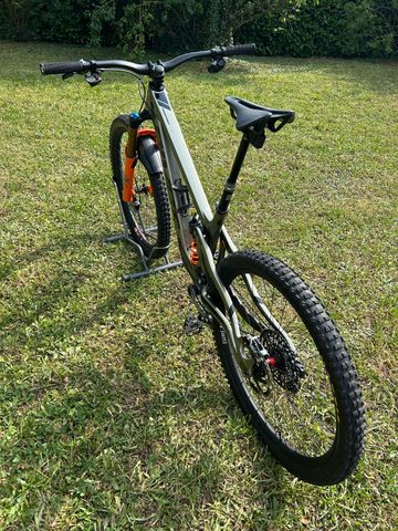 Tweedehands Pivot FIREBIRD Pro X01 2024 2024 Mountainbike — afbeelding 6 van 26