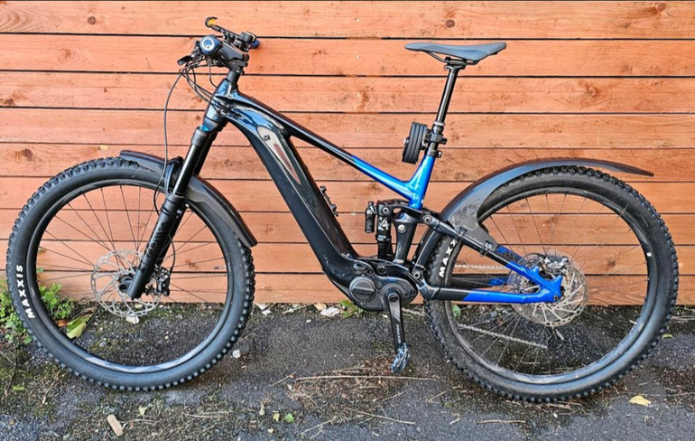 Giant Trance X E+ 1 2023 2023 Mountainbike usato, Blu — immagine 2 di 5