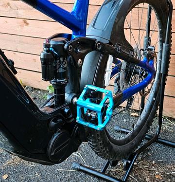 Used Giant Trance X E+ 1 2023 2023 Mountainbike, Blue, 29 — image 4 of 5