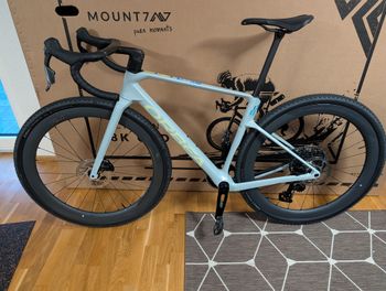 Použité Orbea Terra Race M31eLTD 1X 2026 2026 Road & Gravel