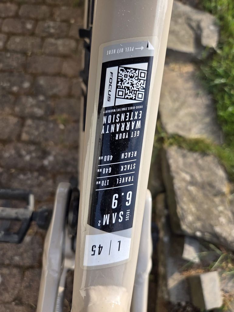 Focus SAM² 6.9 2022 2022 Mountainbike de segunda mano, Gris claro — imagen 5 de 5