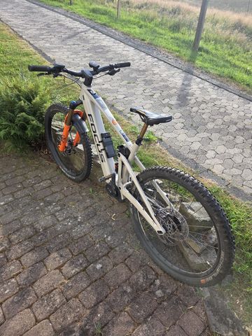 Used Focus SAM² 6.9 2022 2022 Mountainbike, Light Gray, 29 — image 3 of 5