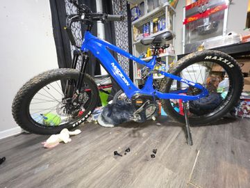 Used Magician Custom SRAM X5 2025 Mountainbike, Blue — image 2 of 15