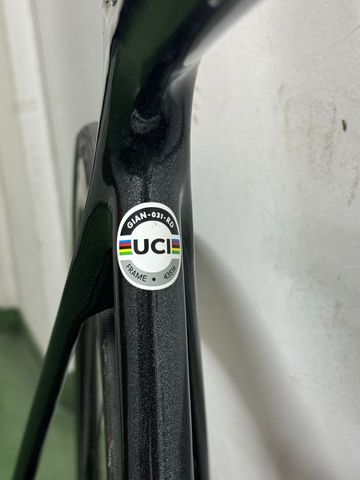 Used Giant Tcr advanced Shimano Ultegra 2022 Road & Gravel, Black — image 8 of 10
