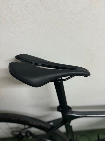 Used Giant Tcr advanced Shimano Ultegra 2022 Road & Gravel, Black — image 7 of 10