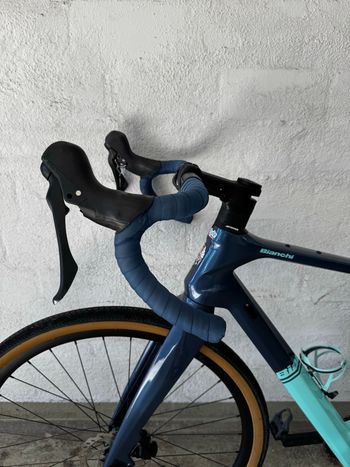 Gebrauchtes Bianchi Arcadex GRX 2023 2023 Road & Gravel, Blau — Bild 10 von 14