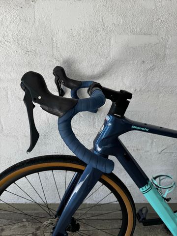 Used Bianchi Arcadex GRX 2023 2023 Road & Gravel, Blue — image 10 of 14
