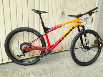 Used Trek Supercaliber 9.7 Gen 1 2023 2023 MTB