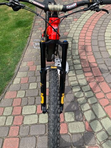 Used Ducati Custom Shimano Deore XT 2024 Mountainbike, Red — image 4 of 10