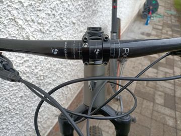 Used Trek Procaliber SRAM GX 2018 Mountainbike, Light Gray, 29 — image 11 of 17