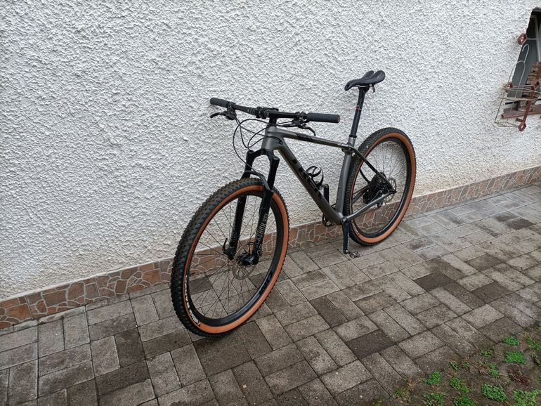 Brugt Trek Procaliber 9.8 SL 2017 2017 Mountainbike — billede 2 af 16