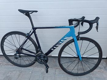 Canyon Ultimate CF SLX 8.0 Di2 2020 2020 Corsa & gravel usato