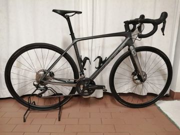 Używany Scott Addict 10 disc 2020 2020 Road & Gravel — zdjęcie 1 z 8