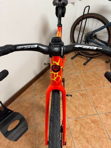 Used De Rosa Custom SRAM Force eTap AXS 2024 Road & Gravel, Orange — image 4 of 7