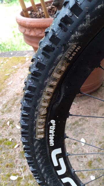 Tweedehands Foes HYDRO DH 2012 Mountainbike — afbeelding 6 van 6