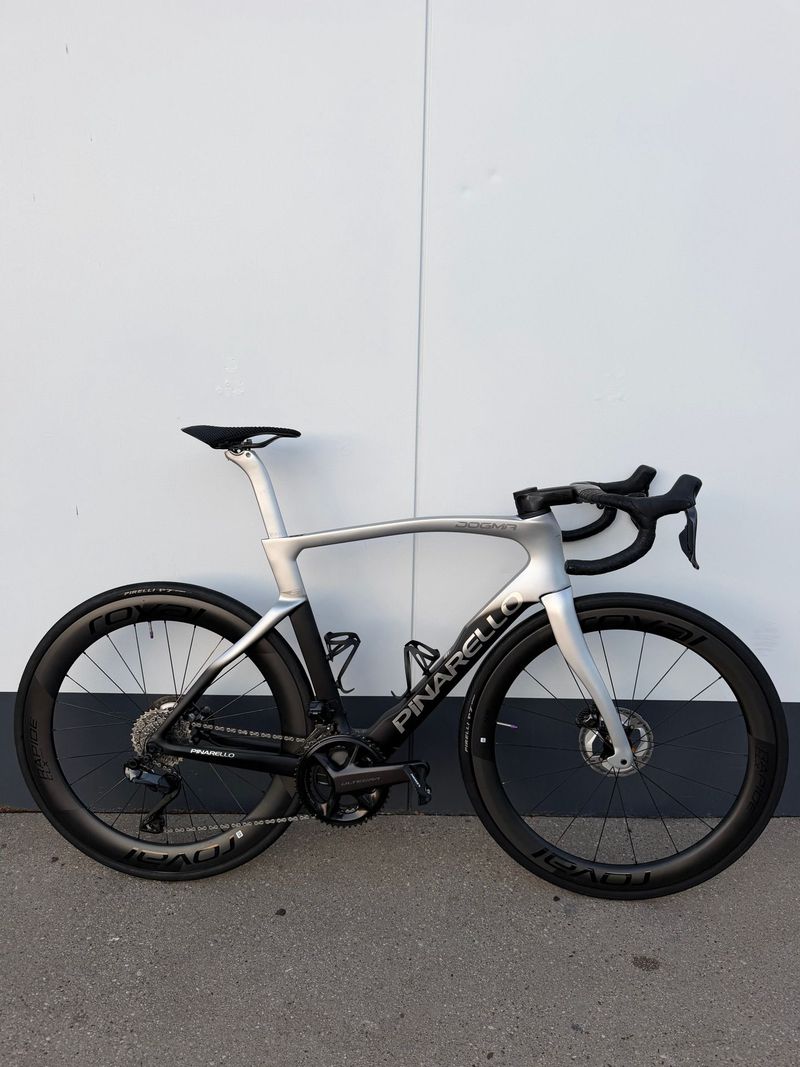 Used Pinarello Dogma Shimano Ultegra Di2 2022 Road & Gravel