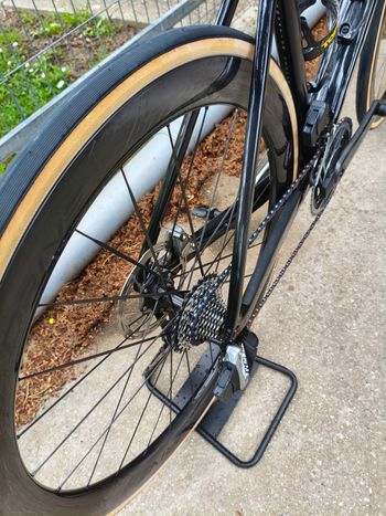 Brugt Scott Addict RC Ultimate 2023 2023 Road & Gravel — billede 12 af 16