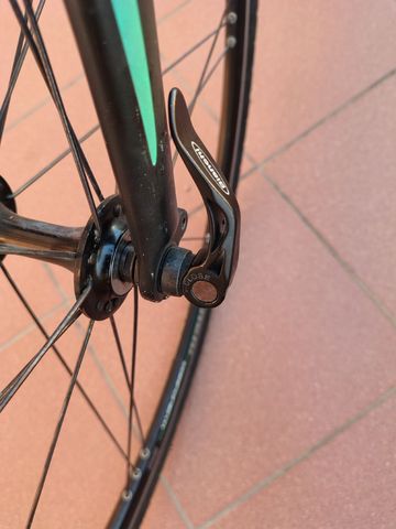 Used Bianchi Camaleonte Shimano Tiagra 2006 Road & Gravel, Green — image 13 of 23