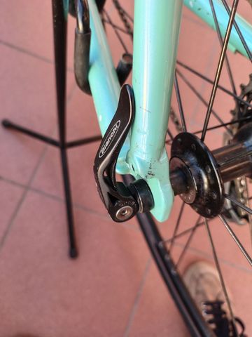 Used Bianchi Camaleonte Shimano Tiagra 2006 Road & Gravel, Green — image 11 of 23