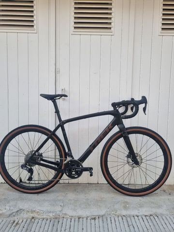 Tweedehands Trek Checkpoint SLR 7 2023 2023 Road & Gravel — afbeelding 1 van 11