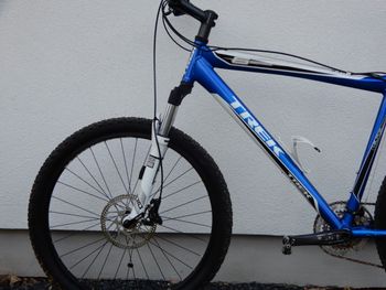 Trek Custom Shimano Deore 2001 Mountainbike usato, Blu — immagine 4 di 17