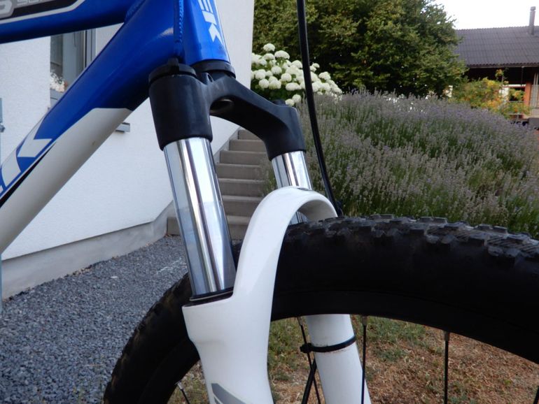 Trek Custom Shimano Deore 2001 Mountainbike usato, Blu — immagine 12 di 17