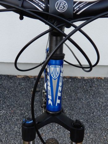 Trek Custom Shimano Deore 2001 Mountainbike usato, Blu — immagine 9 di 17