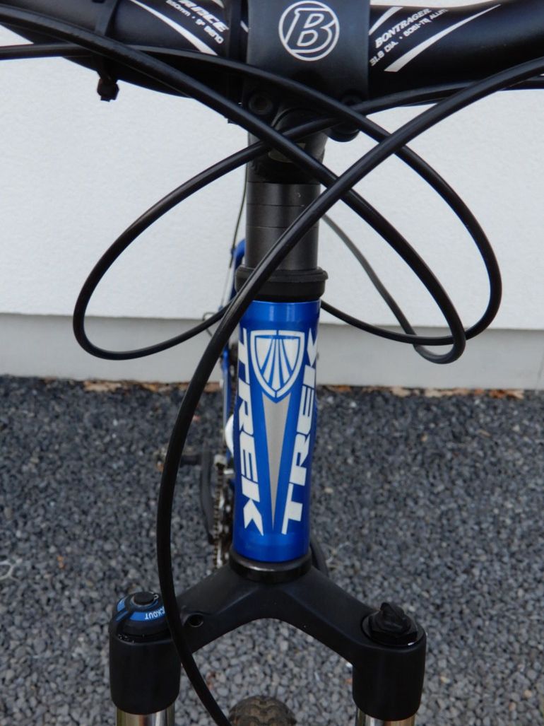 Trek Custom Shimano Deore 2001 Mountainbike usato, Blu — immagine 9 di 17