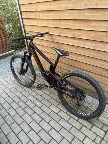Brugt Santa Cruz NOMAD R / Carbon C / 27.5 2022 2022 MTB