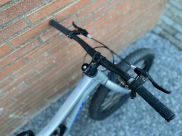 Tweedehands Trek Roscoe 24 2023 2023 Youth — afbeelding 6 van 9